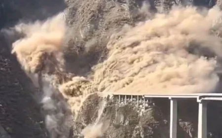 World's highest bridge collapses in China's Guizhou province